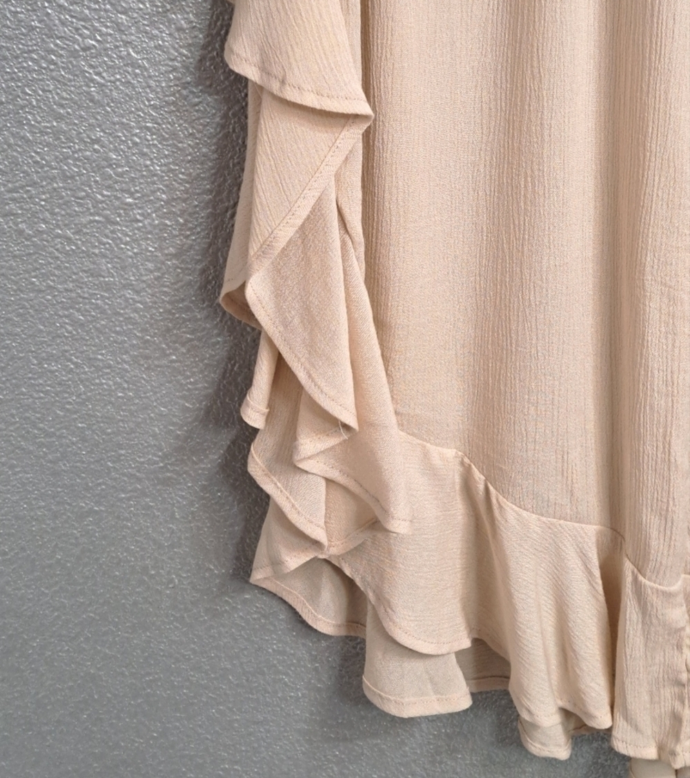 NWT Sound/Style Women's Crop Pants With A Open Ruffle On The Sides  Size M - Picture 7 of 10